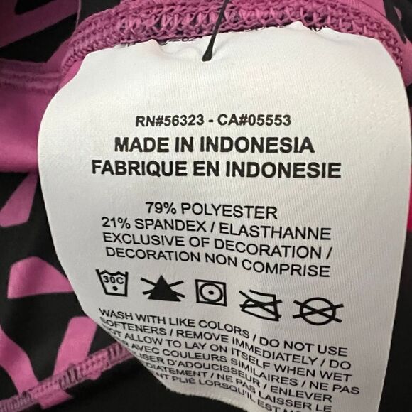 Nike One Women  7" Cosmic Fuchsia Printed Mid-Rise Biker Shorts (DX0092-665) -XS - Picture 10 of 12